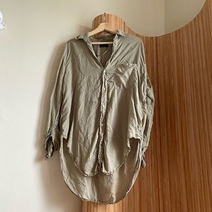 Zara Button-Down - L